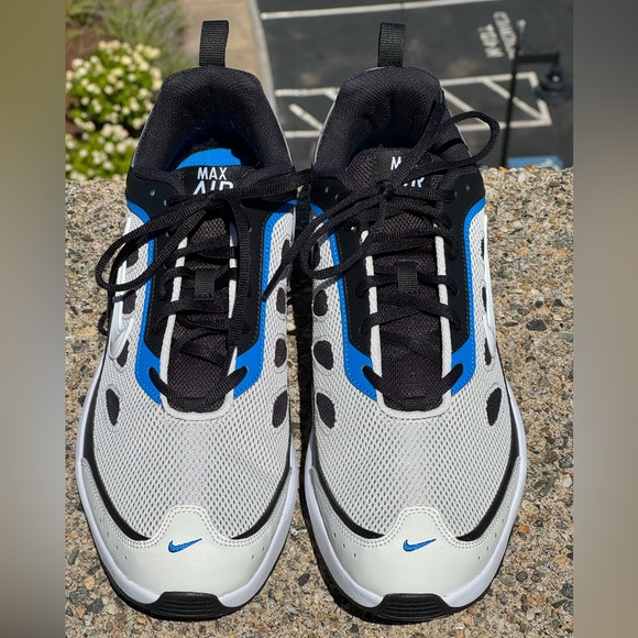 Nike Air Max AP - Picture 1 of 6